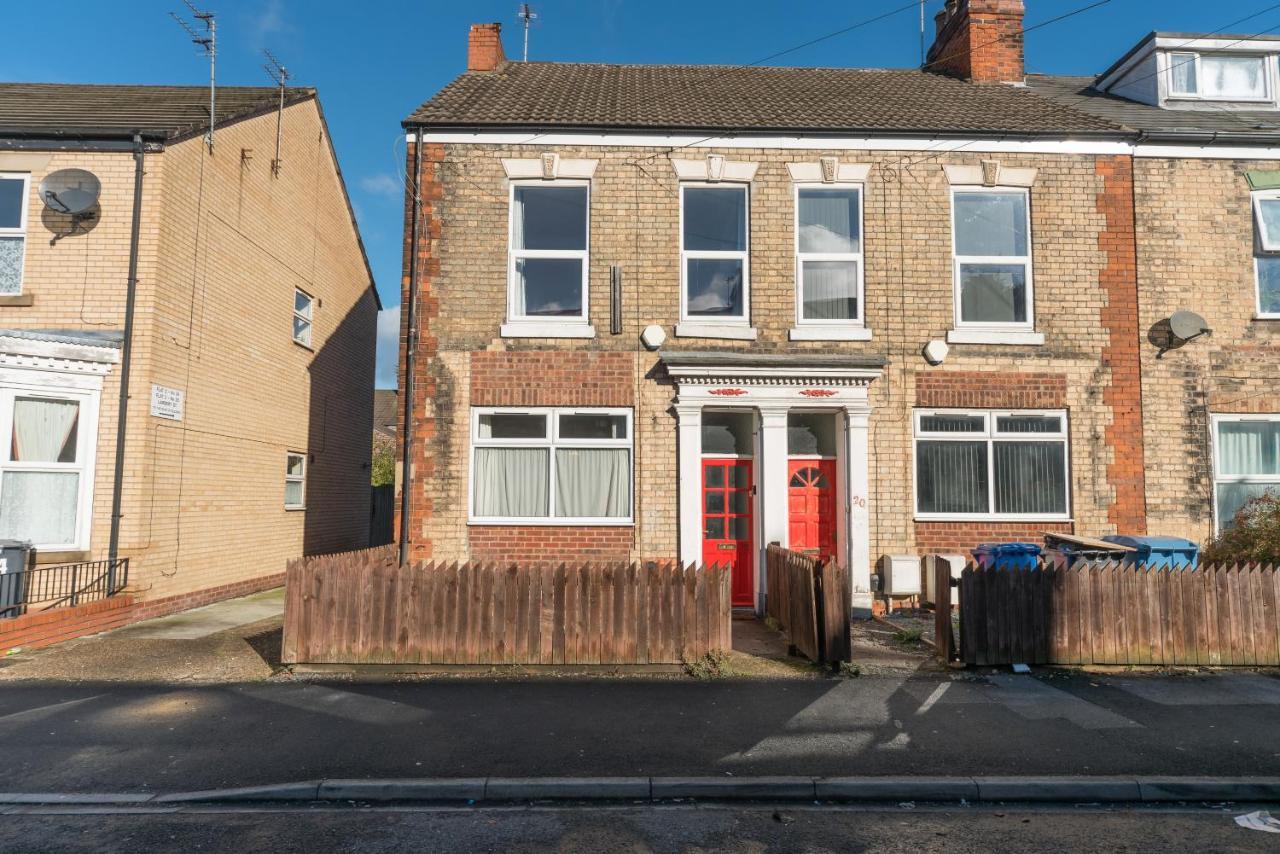 3 Bedroom Saks - 2 Living Area House In Newland Ave Hull 킹스턴어폰헐 외부 사진